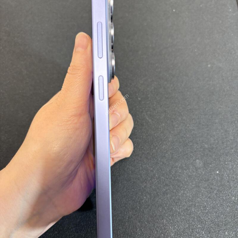 ������ S26 ��Ʈ��_512G(����) ��SS�� �Ǹ��մϴ�.