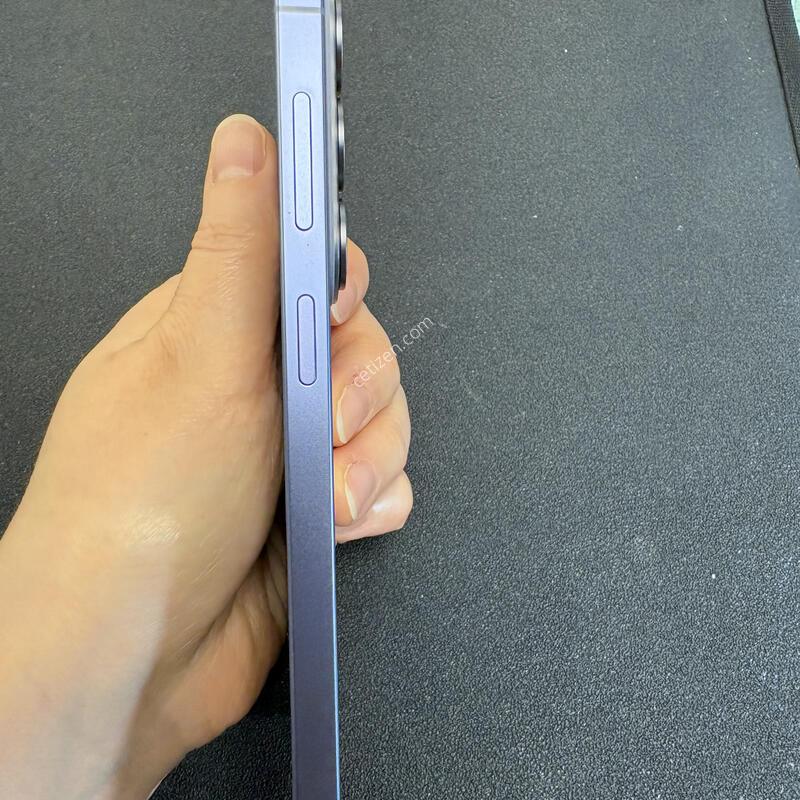 ������ S26 256G(���̿÷�) ��SS�� �Ǹ��մϴ�.