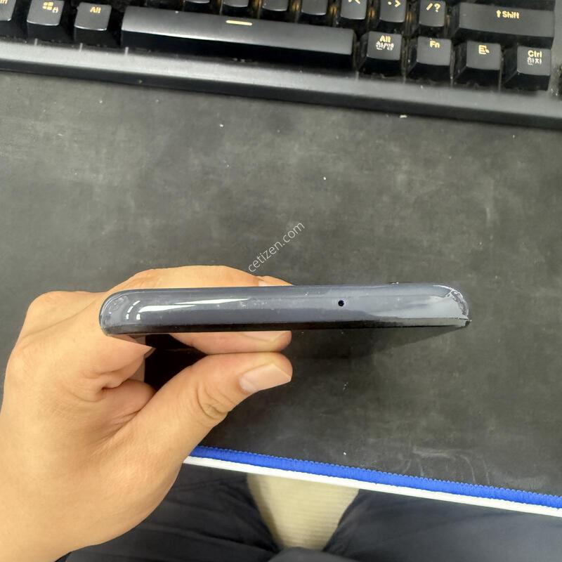 ������ A13 ���� 64GB