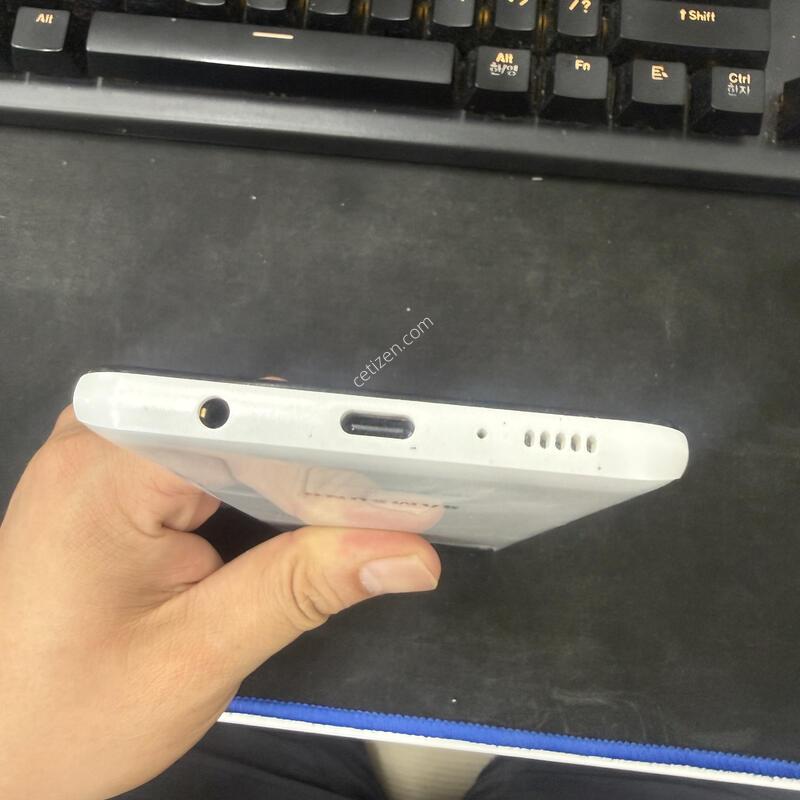 ������ A21S ȭ��Ʈ 32GB