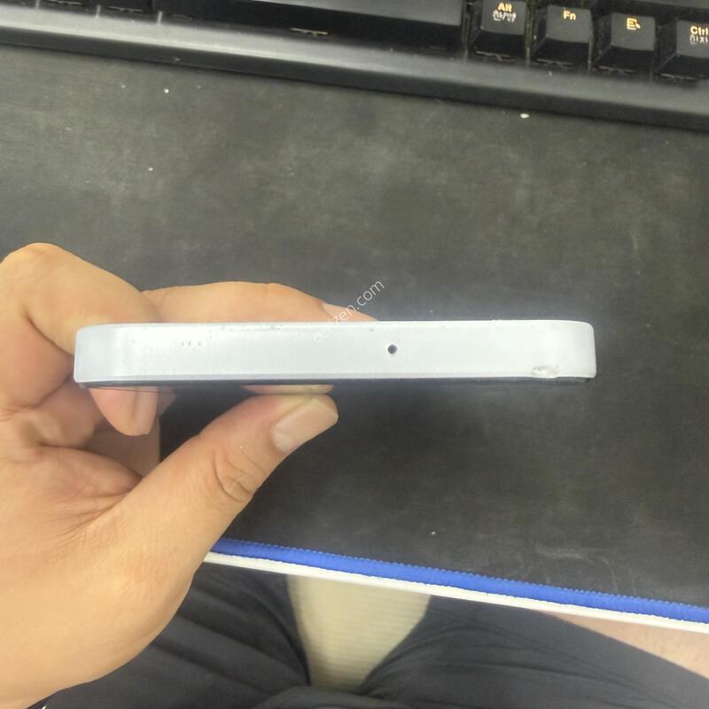 ������ A25 ���� 128GB