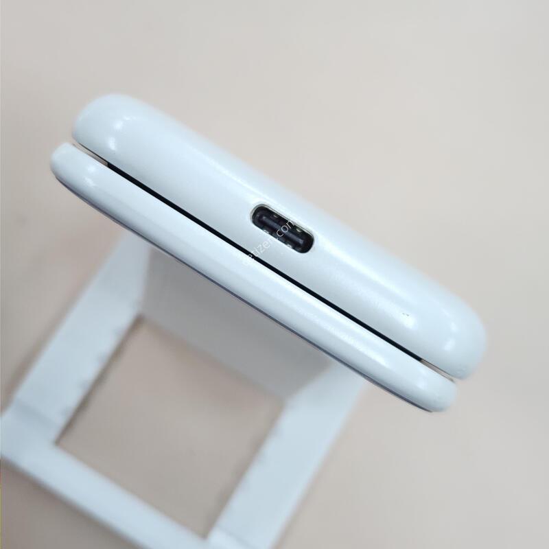 A��) ��Ÿ������ 32G ���ܻ� ȭ��Ʈ 63906