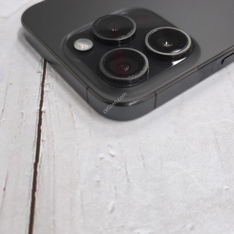 15���� 256GB