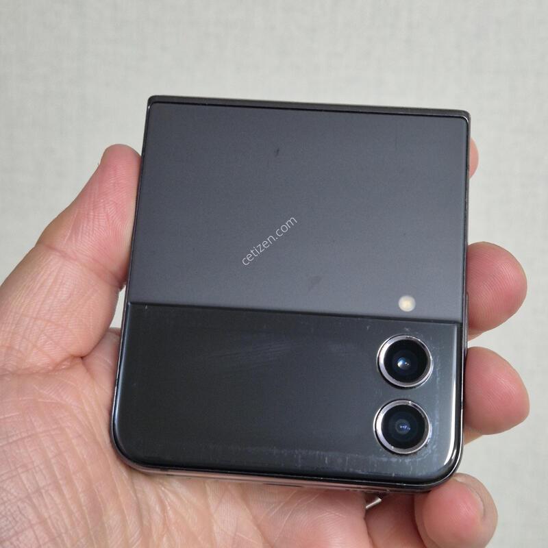 �ø�4 LCD���� �̼� ��������