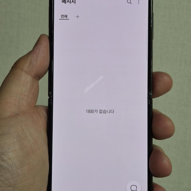 �ø�4 LCD���� �̼� ��������
