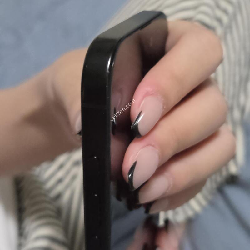 ������ 16 Pro 128g �Ǹ� / ���͸� 90% / �����۵�