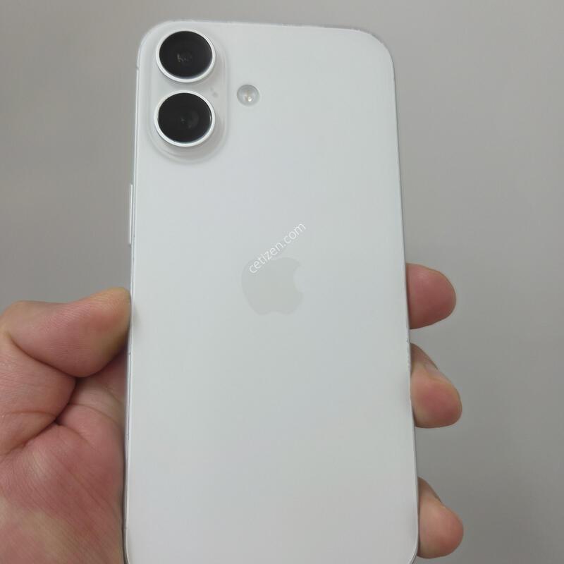 ������16 128GB ȭ��Ʈ