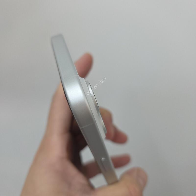 ������16 128GB ȭ��Ʈ