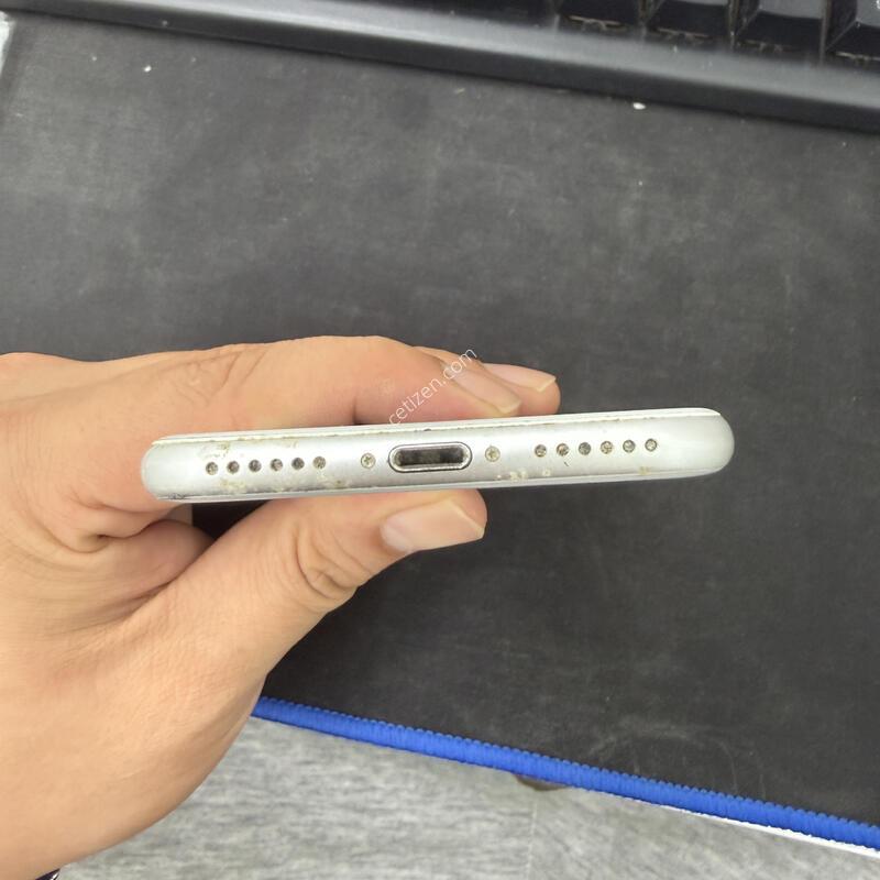 ������8 �׷��� 256GB