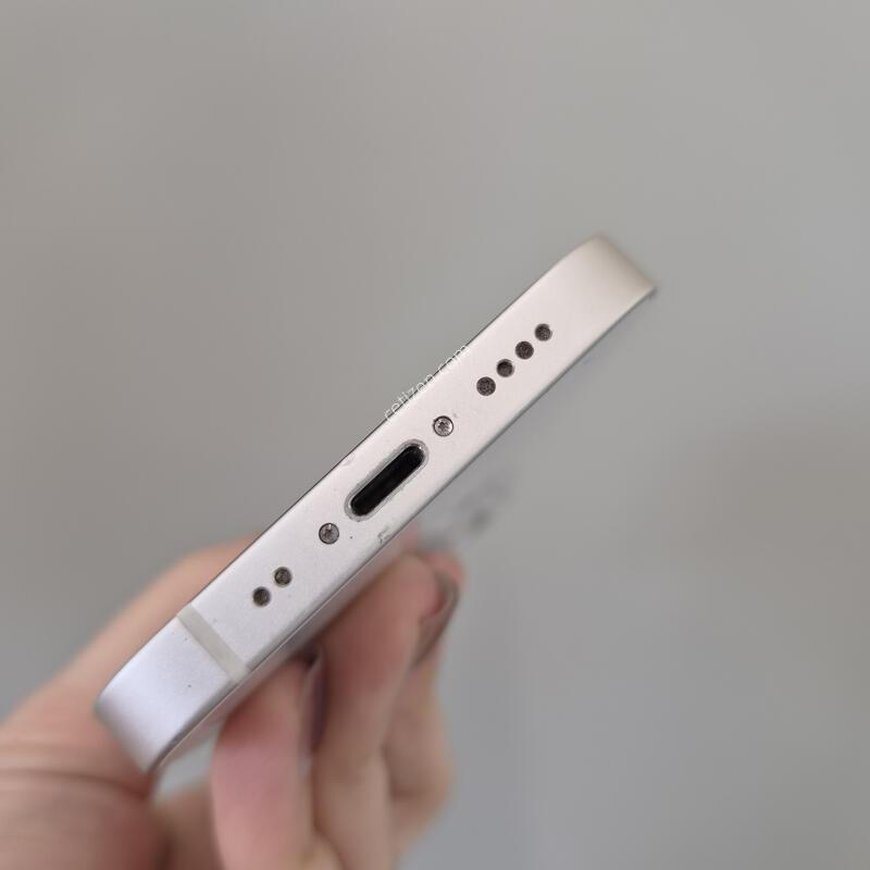 ������13�̴� 128G ���͸�100% 37873