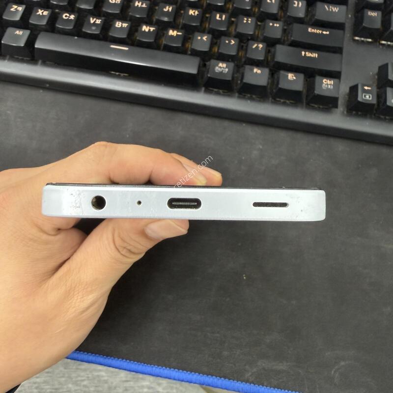 ������ A25 ���� 128GB
