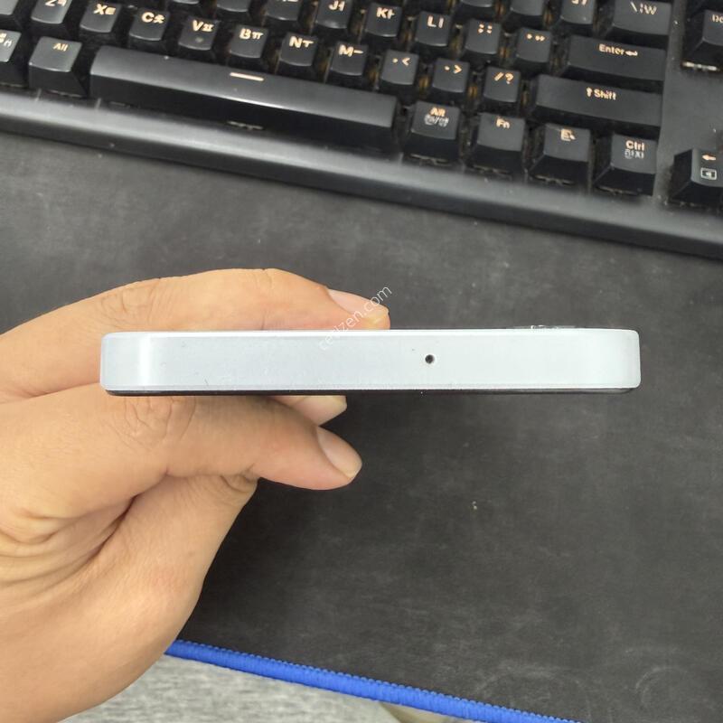 ������ A25 ���� 128GB