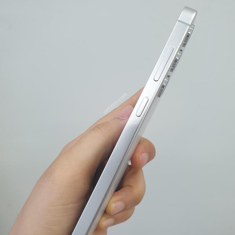 S24 900