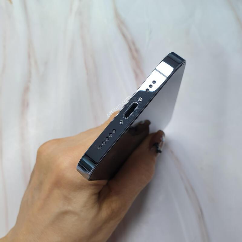 ������13���� ���� 256G A�� ������ �Ǹ��մϴ�