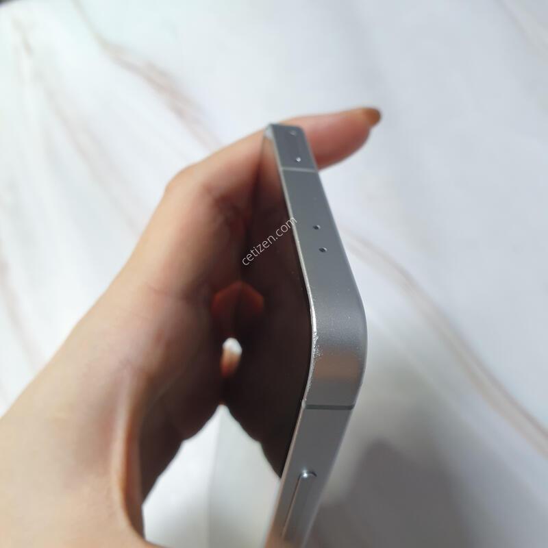 LG ������ S24FE �׷��� 256G ������ �Ǹ��մϴ�