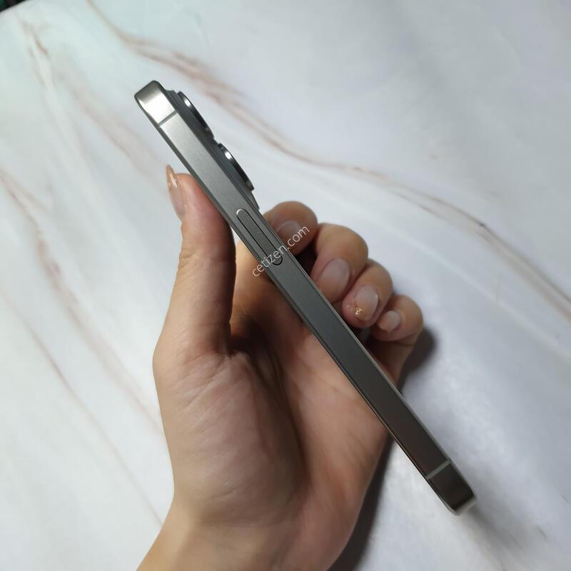 ������15���� ���߷�ƼŸ�� 256G A�� �Ǹ��մϴ�