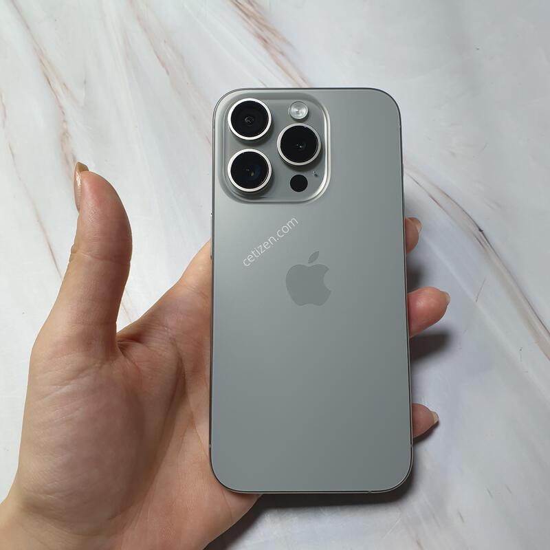 ������15���� ���߷�ƼŸ�� 256G A�� �Ǹ��մϴ�