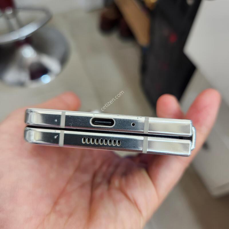 ����5  512GB