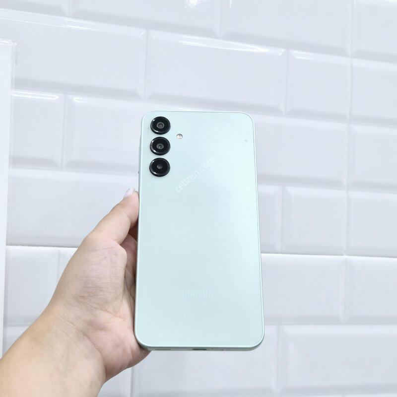 ������A16 �׸� 128GB Ű����