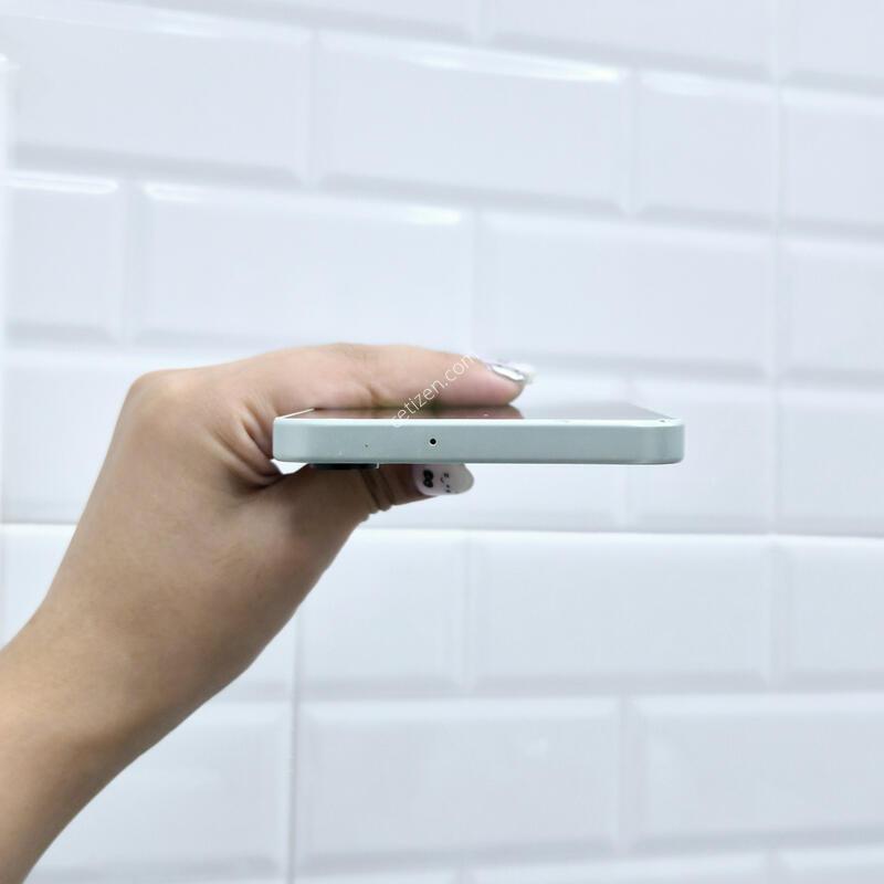 ������A16 �׸� 128GB Ű����