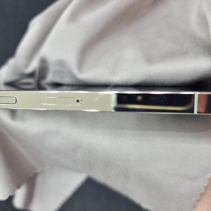������ 13 ���� 128GB �ǹ�