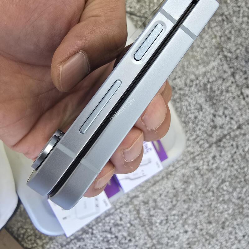 U+ �ø�6(F741) 256G ������� �������� ����� �˴ϴ�