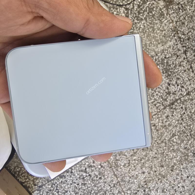 U+ �ø�6(F741) 256G ������� �������� ����� �˴ϴ�