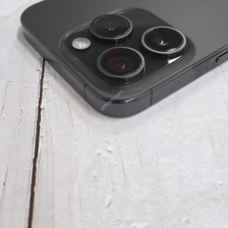 15���� 256GB