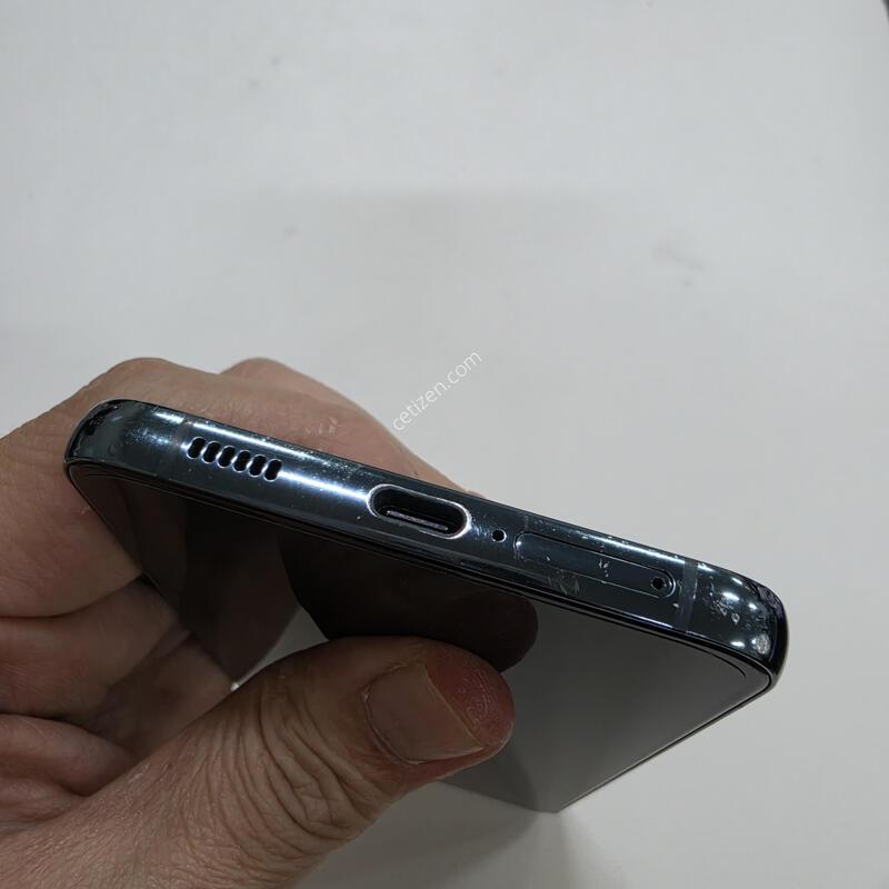 ������ S22�÷��� �׸� ���ܻ�