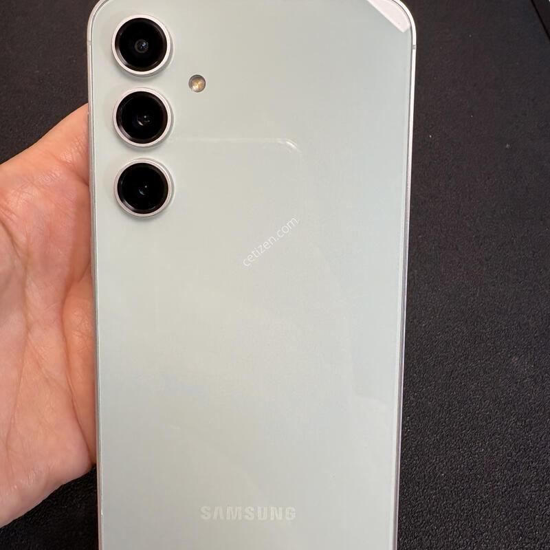 ������ S23 FE_256G(��Ʈ) 26.6�� ������