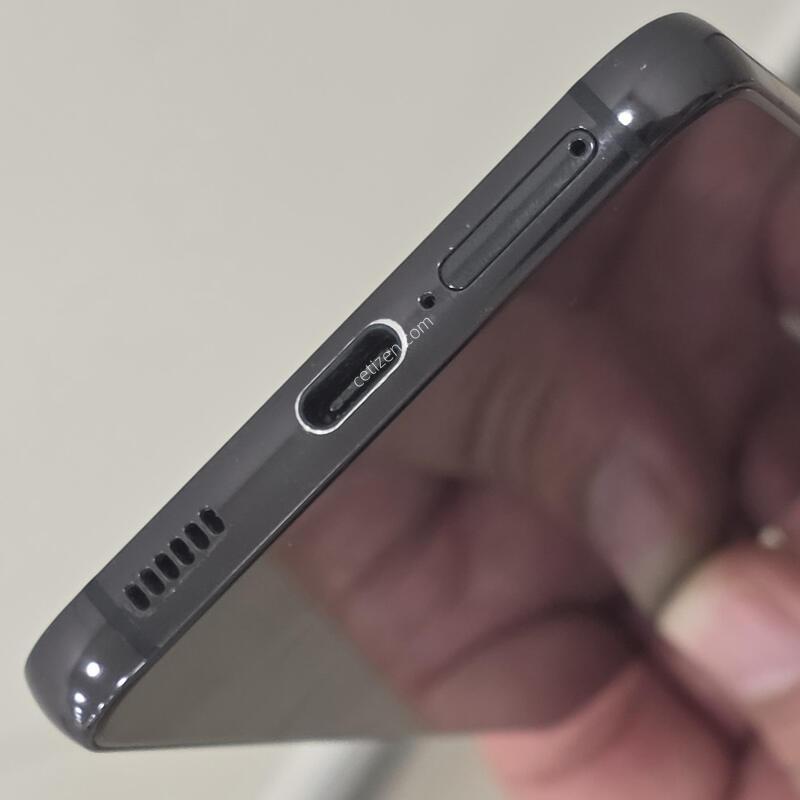 ������ S22 ���� 256GB ������ �� �Ǹ�