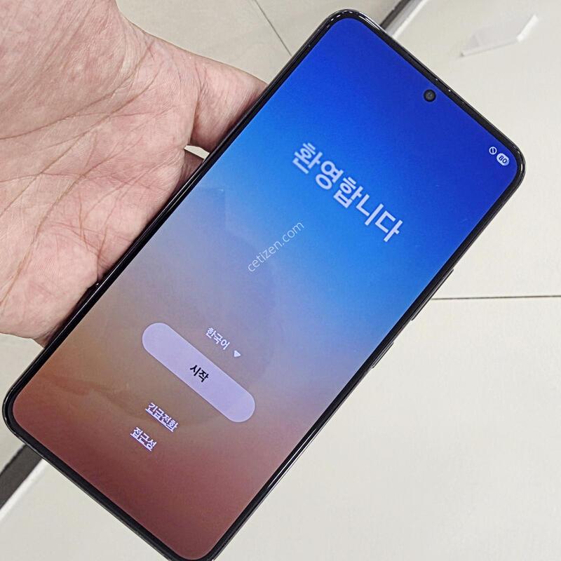 ������ S22 ���� 256GB ������ �� �Ǹ�