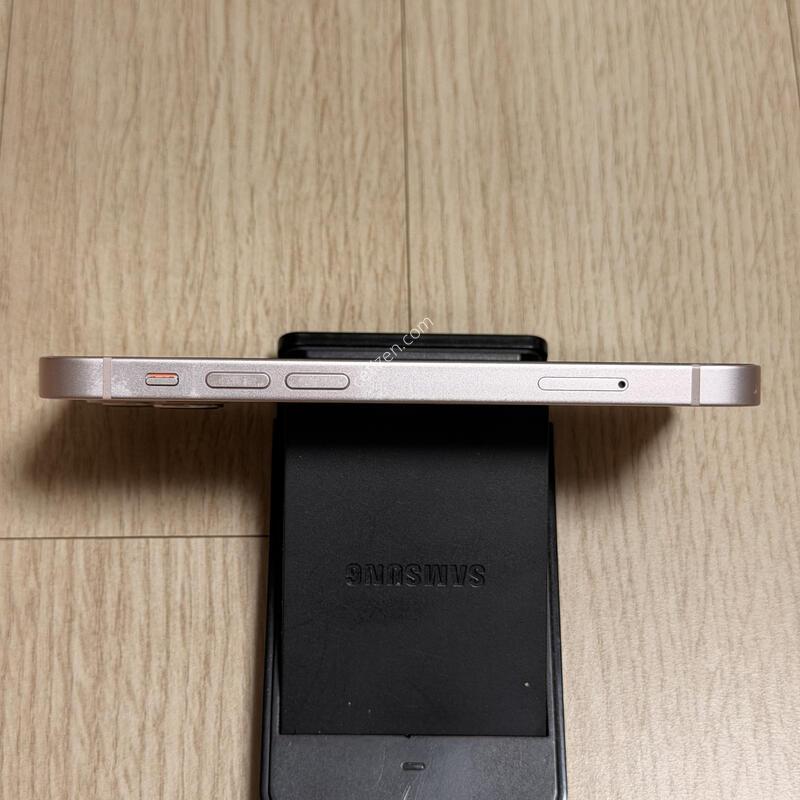 A�� ������ 13 �̴� 256GB ��ũ