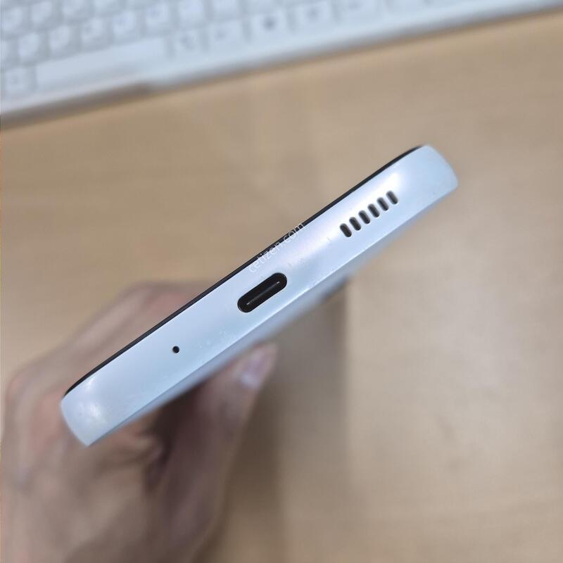 ����������3 ȭ��Ʈ A�� 128GB