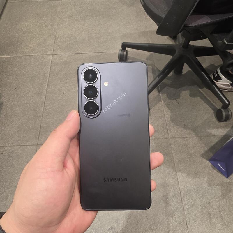 S26 256GB �Ǹ��մϴ�
