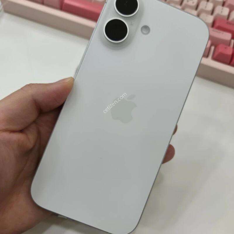 ������ 17 256GB ȭ��Ʈ