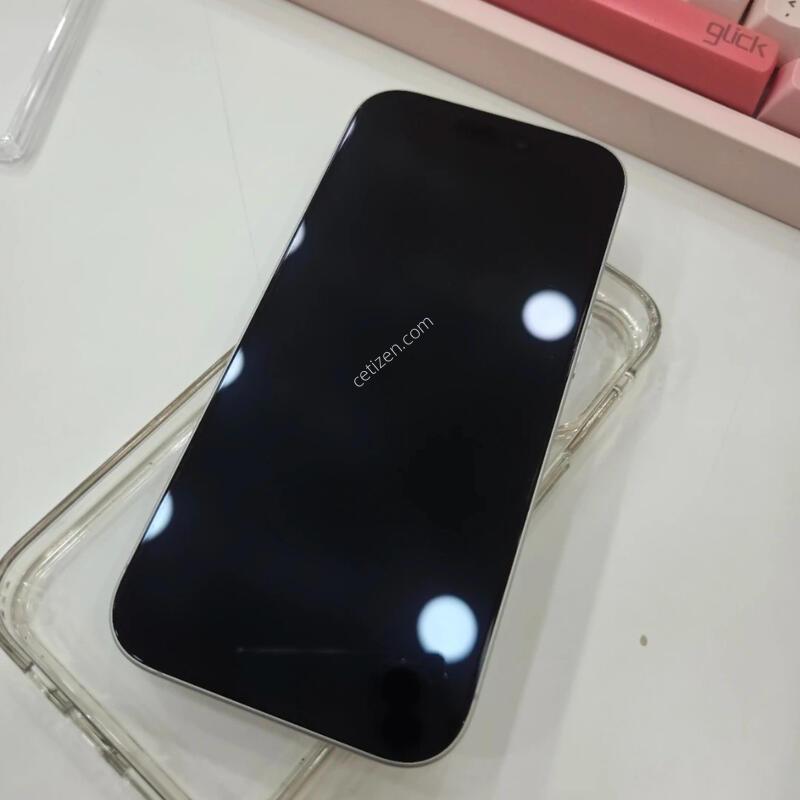 ������ 17 256GB ȭ��Ʈ