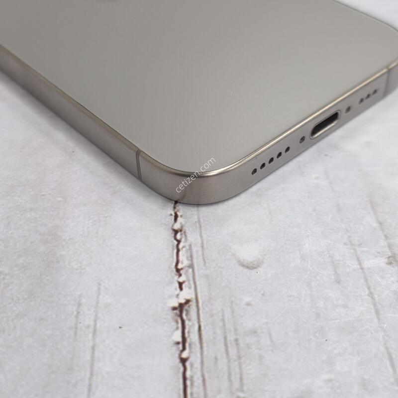 15���� 256GB