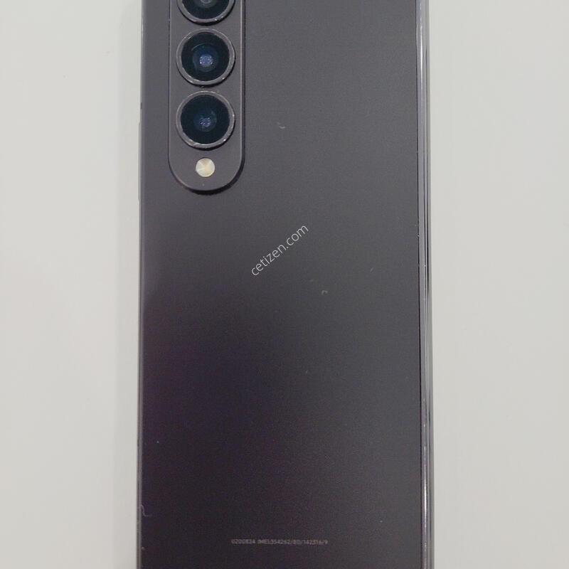 ������Z����4