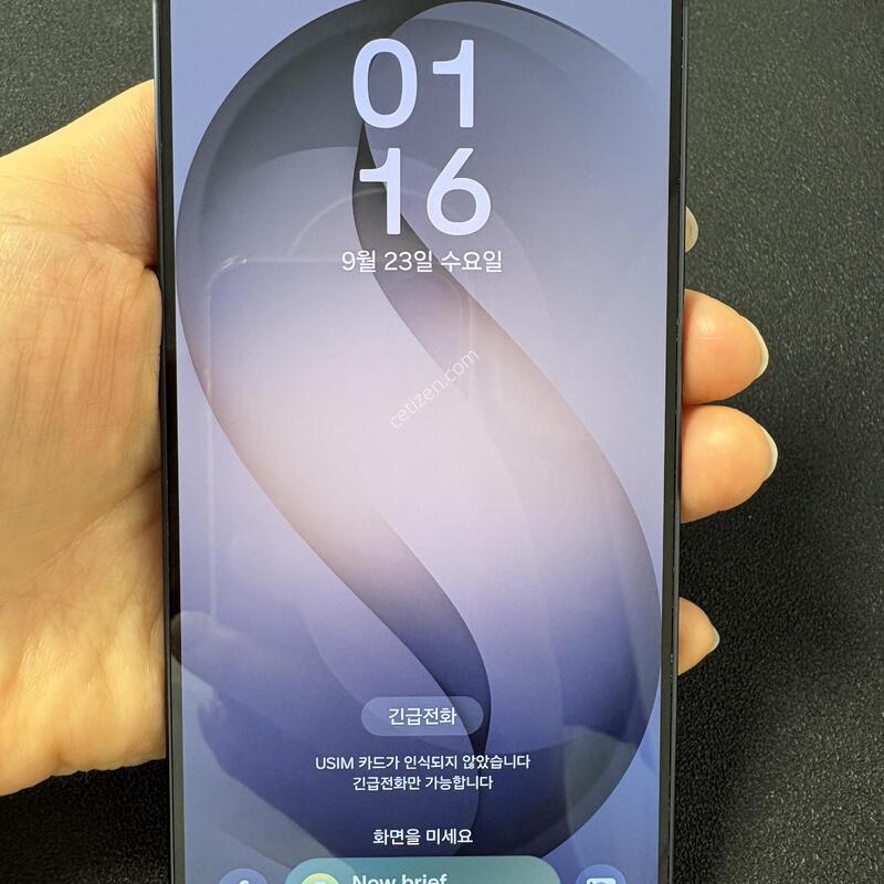 ������ S26 256G(����) Ǯ�ڽ� �Ǹ��մϴ�.