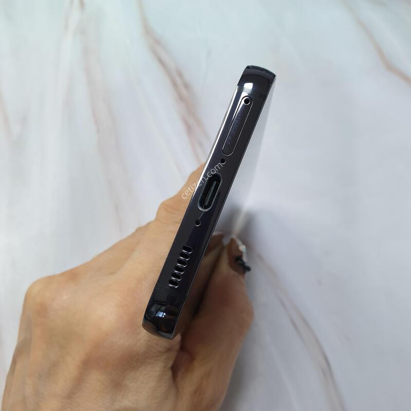 KT ������ S23 ���� 256G S�� �Ǹ��մϴ�