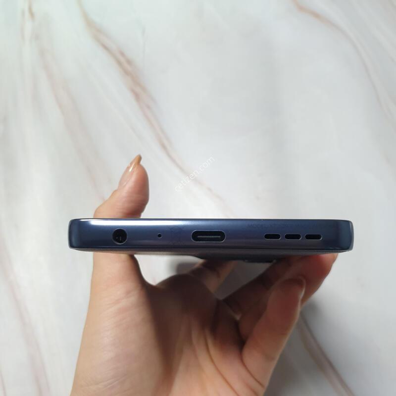 KT ������ S23 ���� 256G S�� �Ǹ��մϴ�