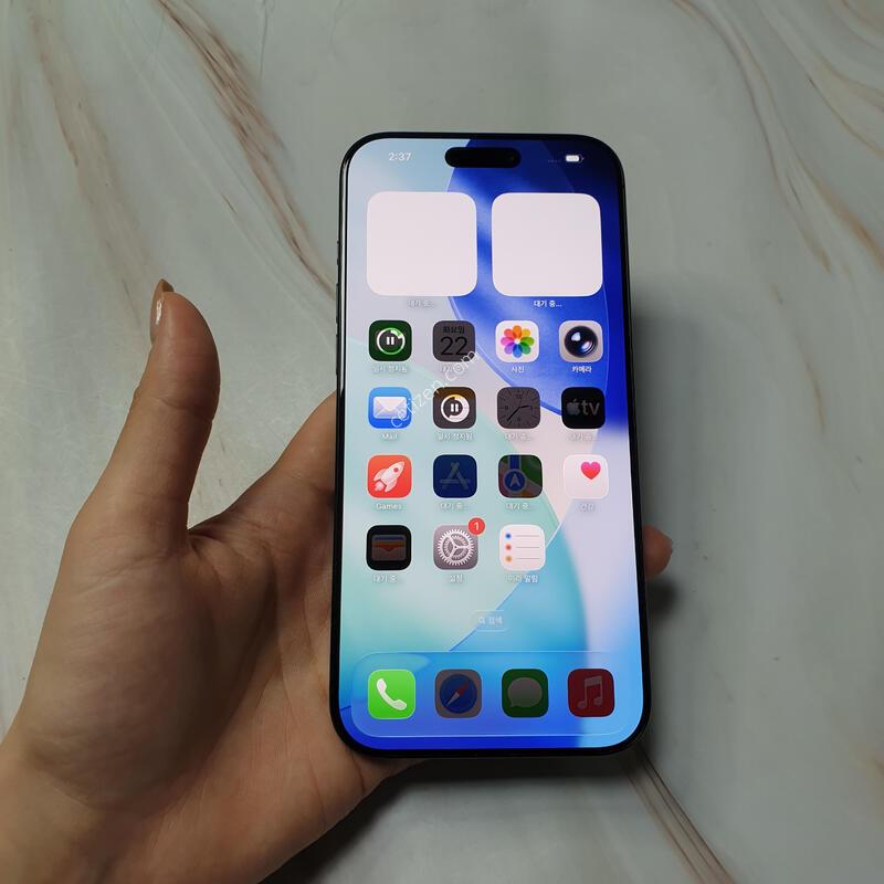 ������ 16���θƽ� ƼŸ������ 256G S�� �Ǹ��մϴ�
