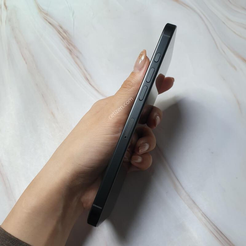 ������ 16���θƽ� ƼŸ������ 256G S�� �Ǹ��մϴ�
