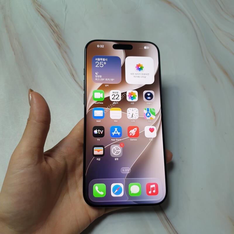 ������ 16���θƽ� ƼŸ������ 256G S�� �Ǹ��մϴ�