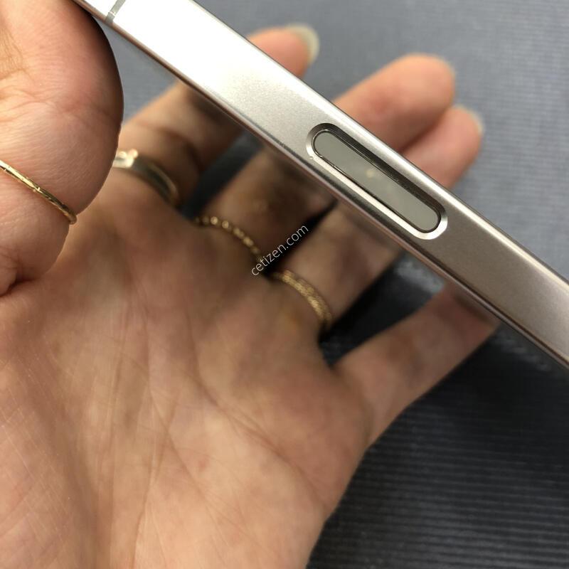 16���� ���� 256G,�����ϰ� �Ǹ��մϴ�,���͸�����82%,����������