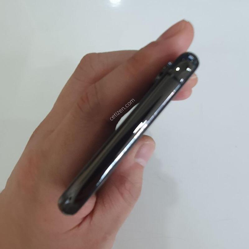 ������ XS 256G ���ܻ� �������⽺ ���±� �߰��� �����