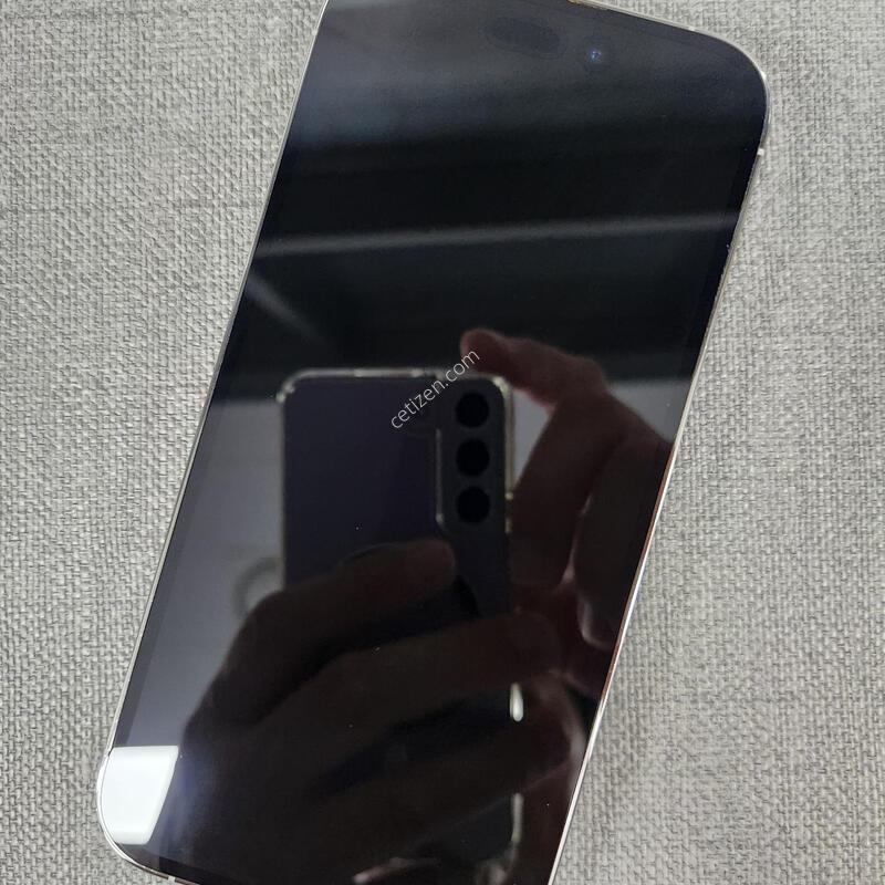 ������ 14 ���� 128G �Ǹ��մϴ�