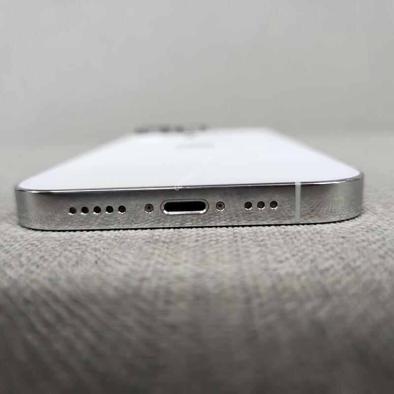 ������ 14 ���� 128G �Ǹ��մϴ�