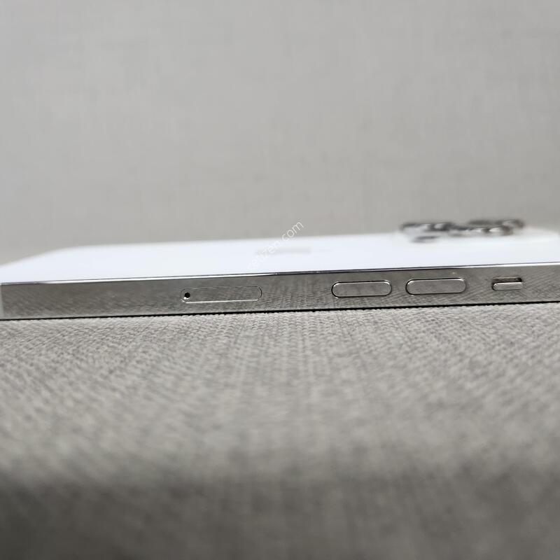 ������ 14 ���� 128G �Ǹ��մϴ�